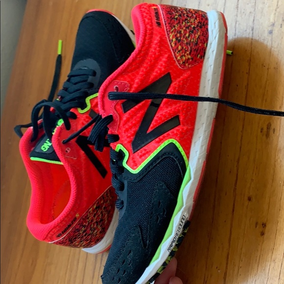 New Balance Racing Shoes - Picture 7 of 7